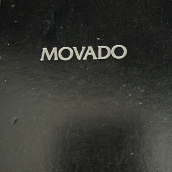 Movado 2 tone bracelet watch - Picture 3 of 9